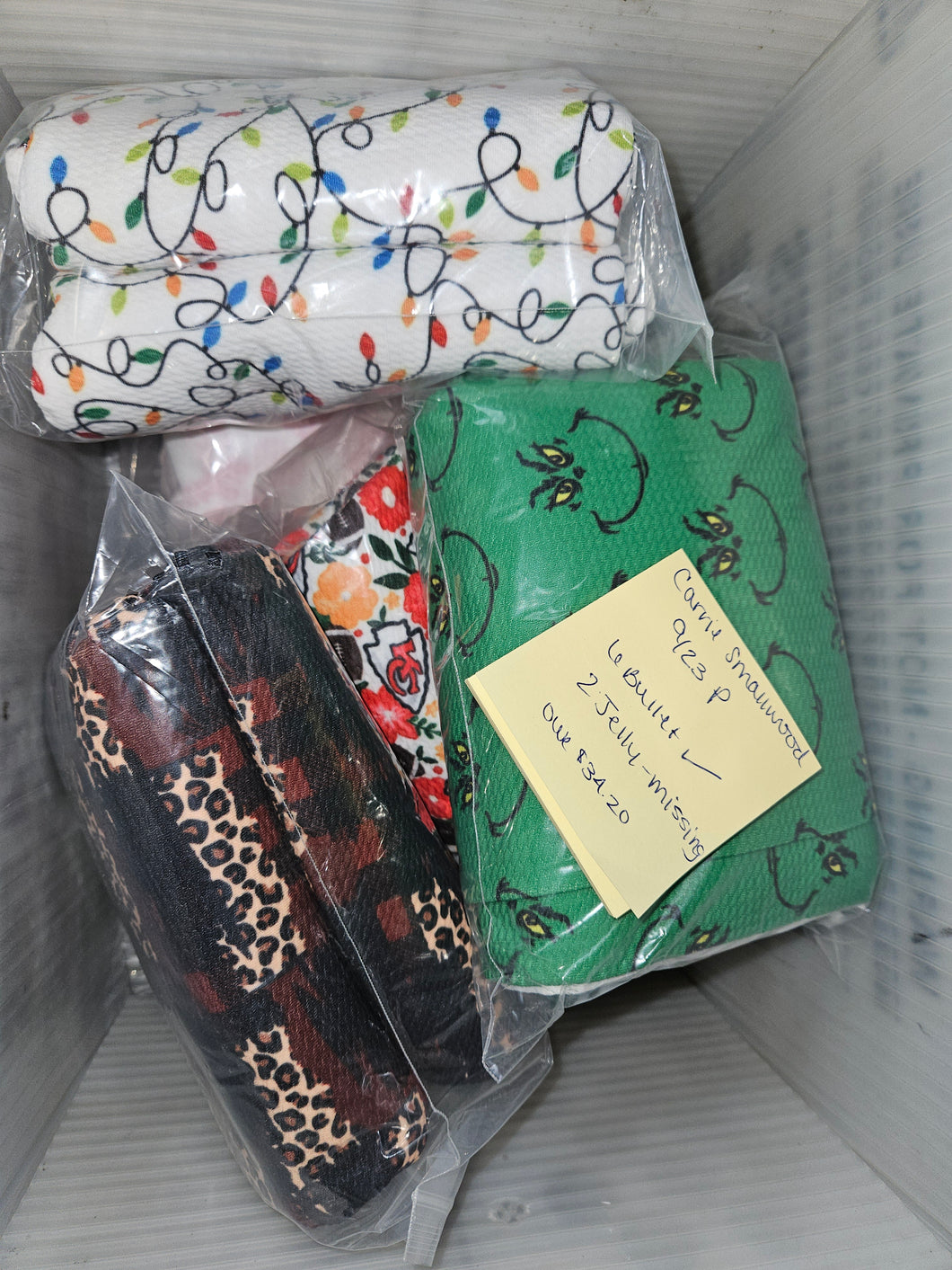 0923P BL CARRIE SMALLWOOD